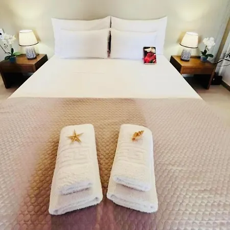 Apartment Pedro Navarino 5-7 *