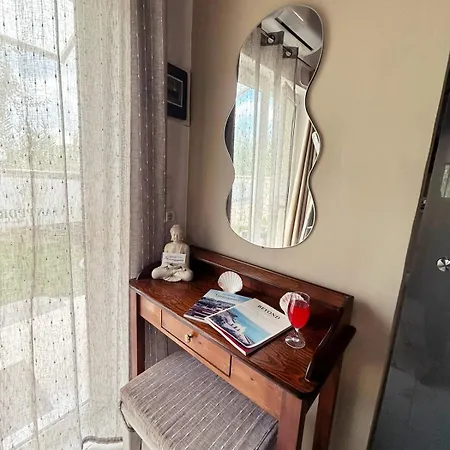 Apartment Pedro Navarino 5-7 *