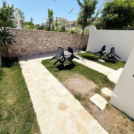 Апартаменты Pedro Navarino 5-7 *