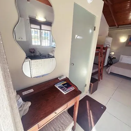 Pedro Navarino 5-7 Апартаменты *