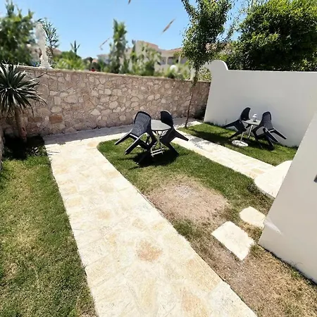 Pedro Navarino 5-7 Апартаменты Лаганас