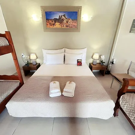 Pedro Navarino 5-7 아파트 *